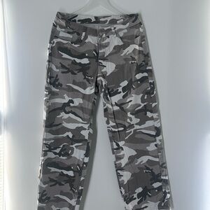 SHEIN Gray White Black Camo Kids Pants
